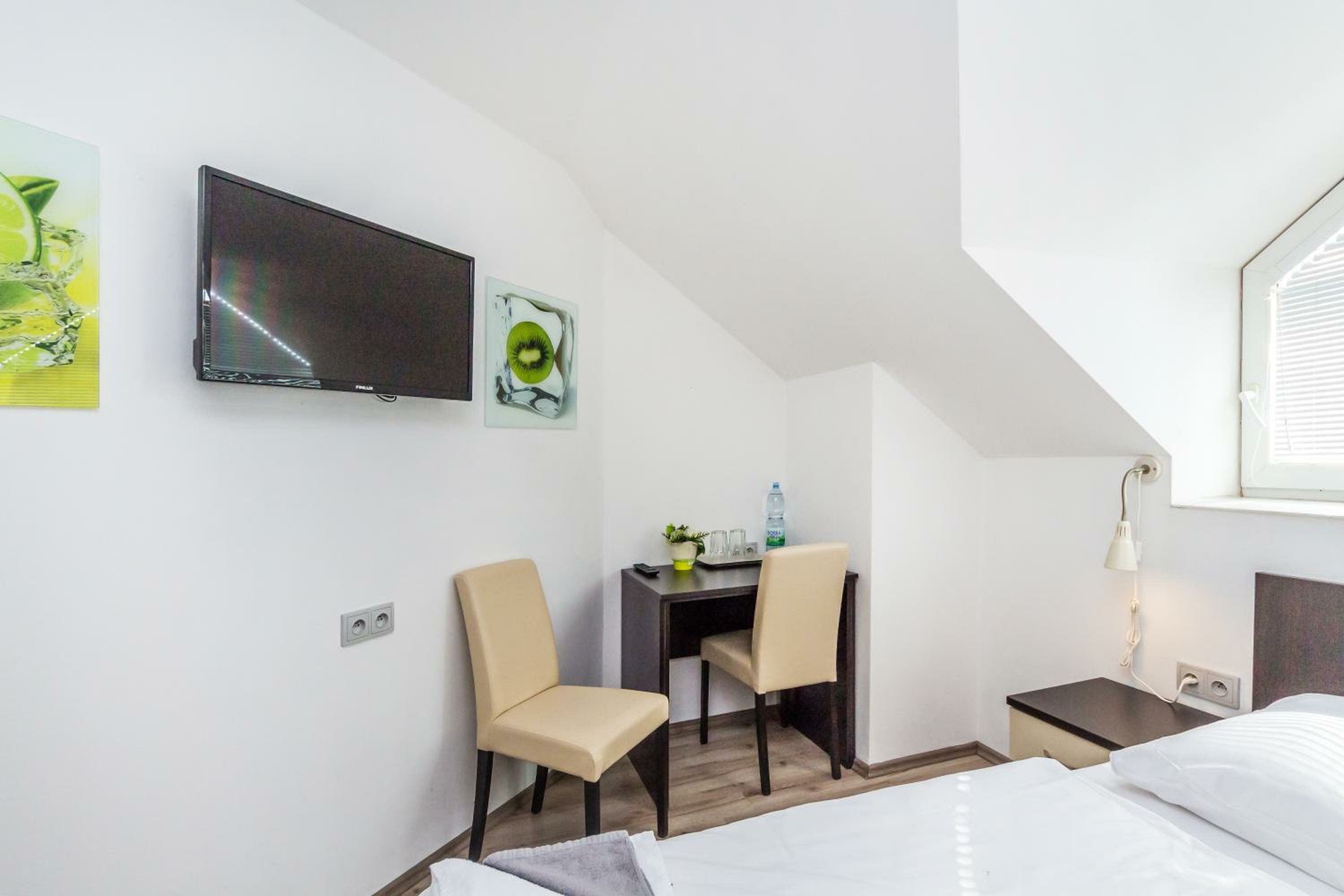 Фото Nová Hospoda - Hotel & Restaurant