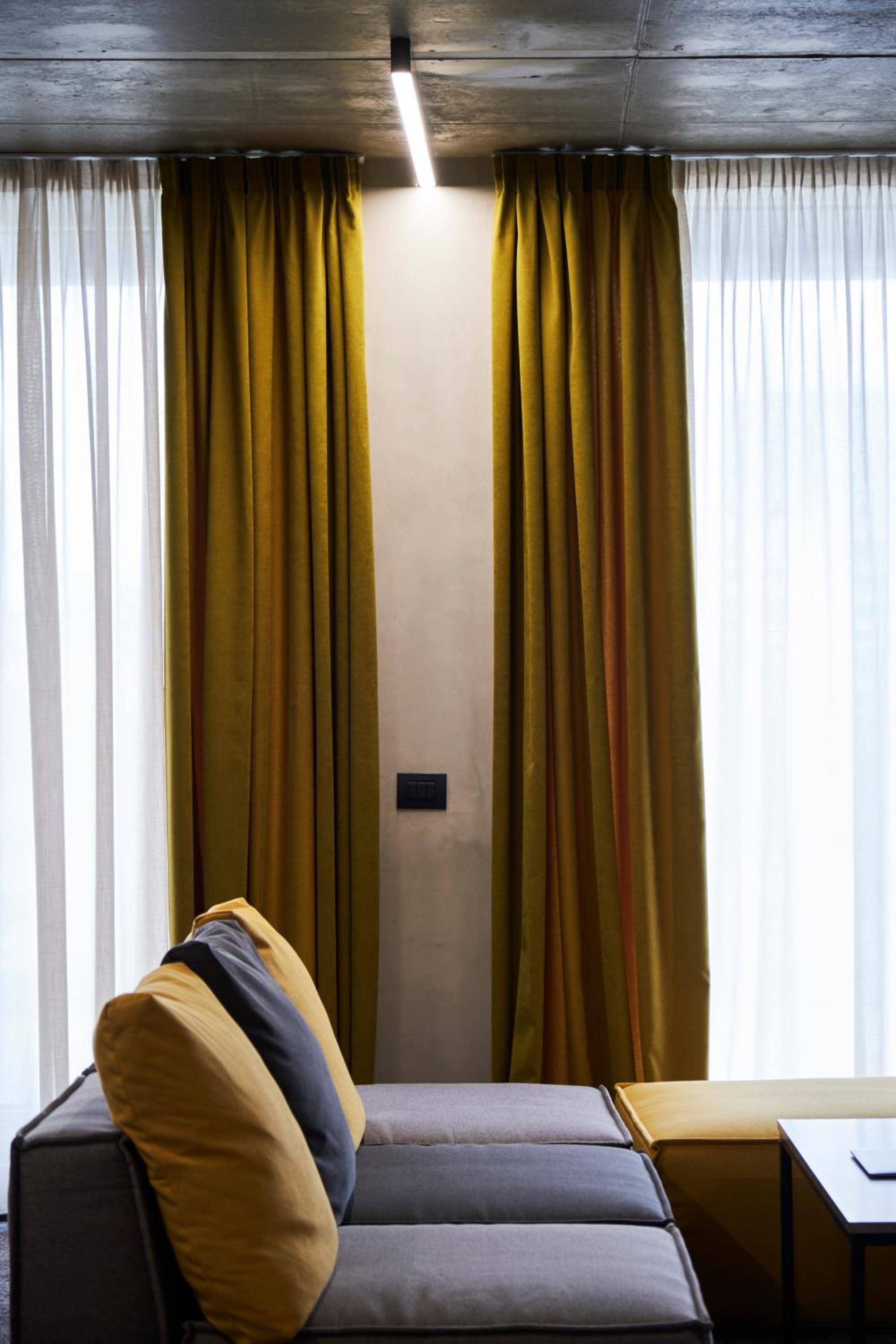 Фото Adella Boutique Hotel