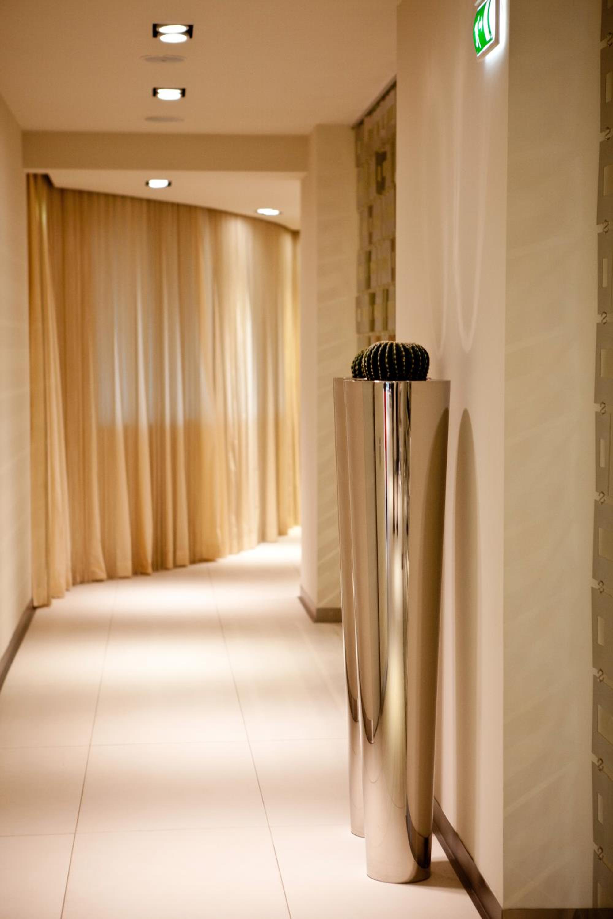 Фото Albergo Dei Laghi