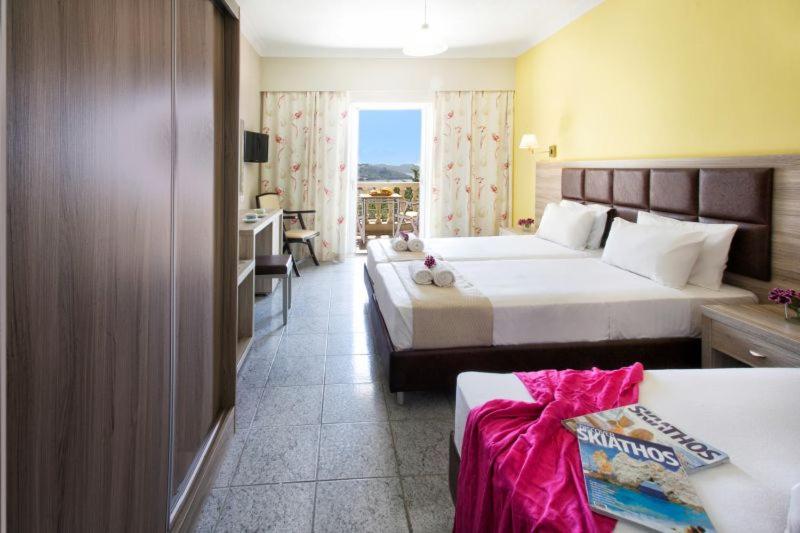 Фото Blue Horizon Studios