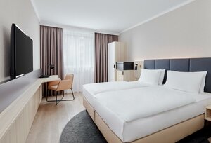 Гостиница Crowne Plaza City Alster