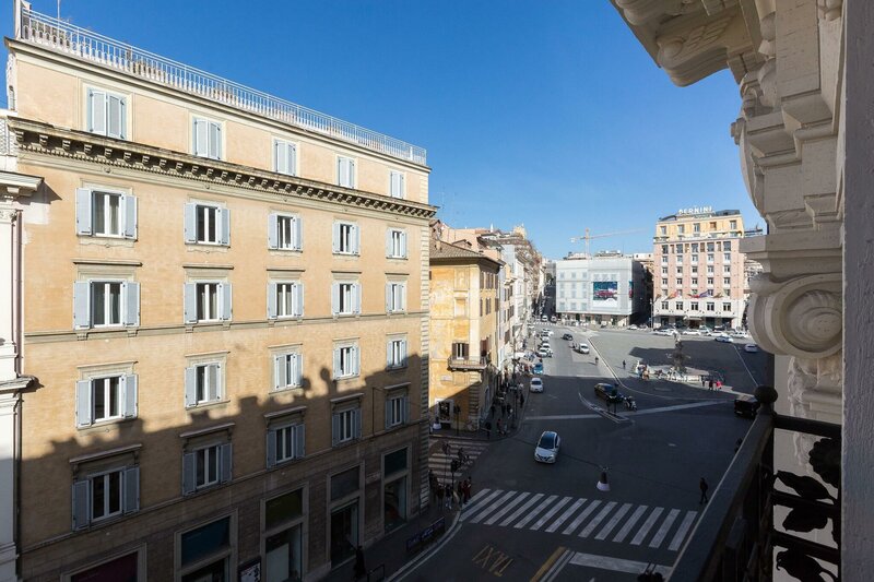 Гостиница Tritone 125 в Риме