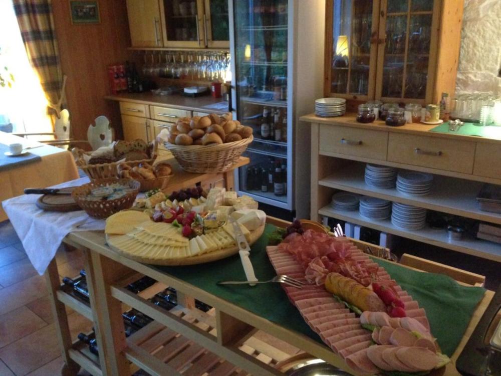 Фото Hotel Carlsruh