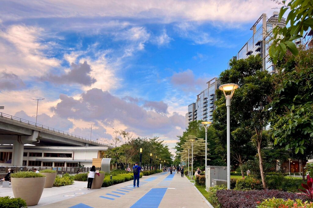 Park North Point Promenade, Hong Kong, photo