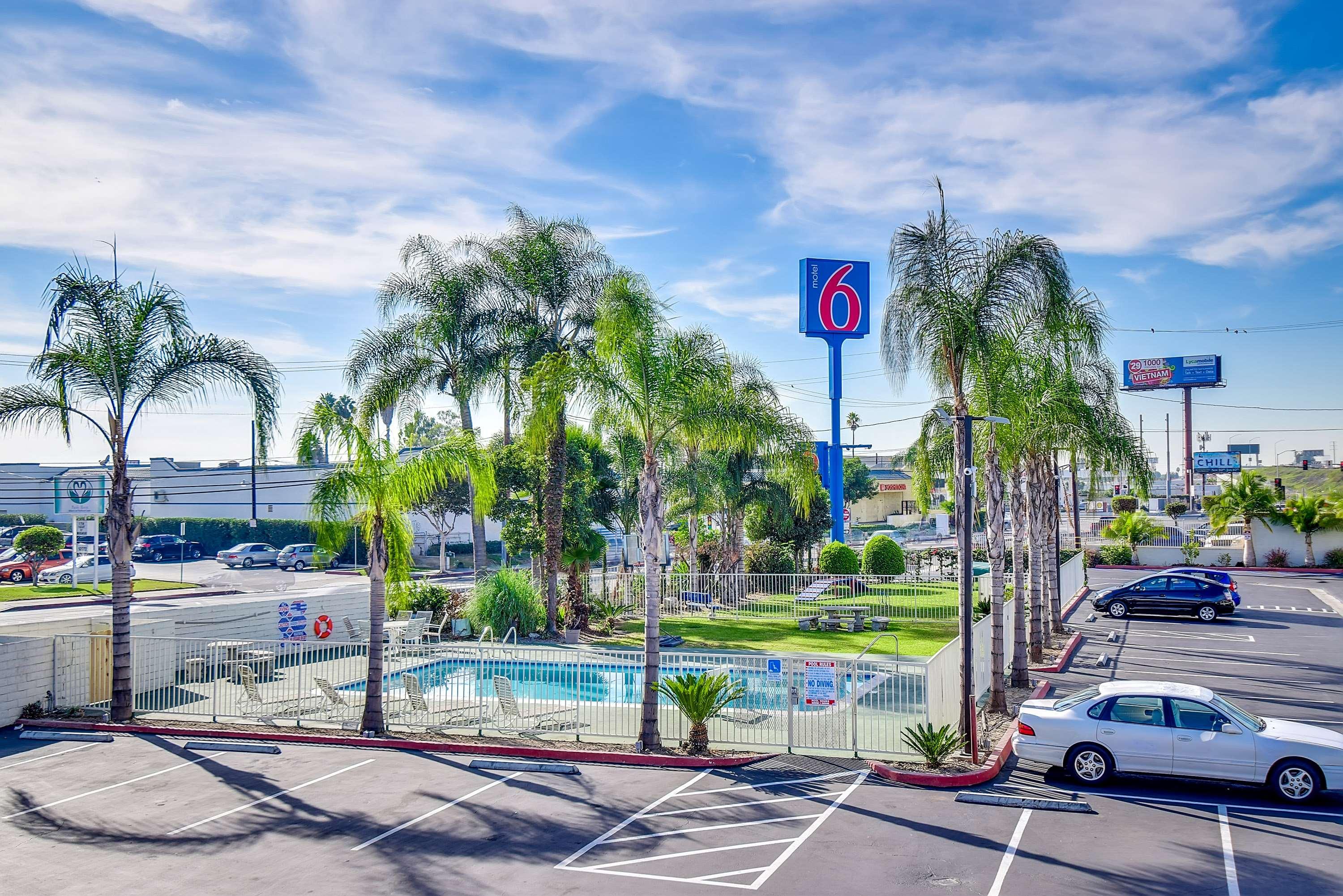 Фото Motel 6 Garden Grove