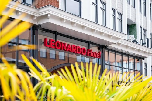 Гостиница Oranje Hotel Leeuwarden в Леувардене