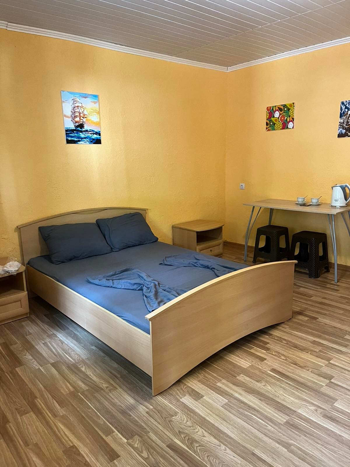 Фото отеля 2