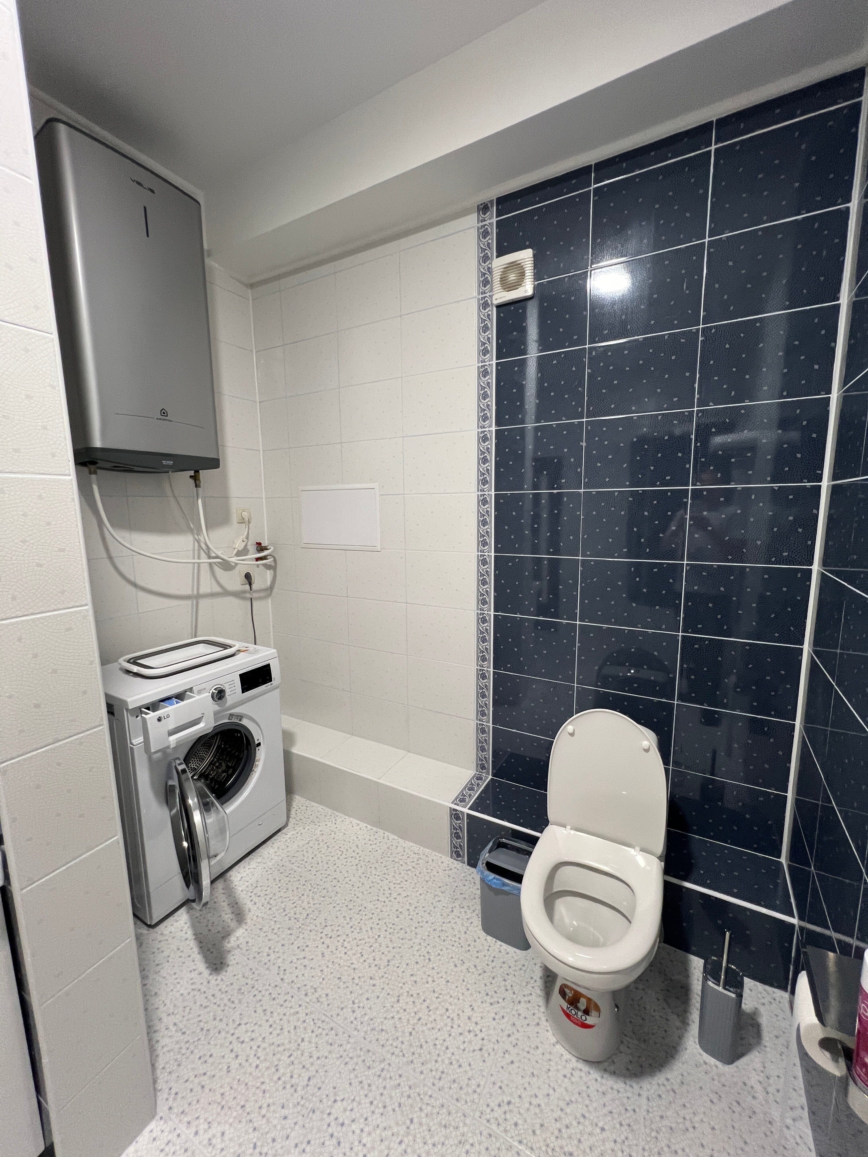 Фото Альмари