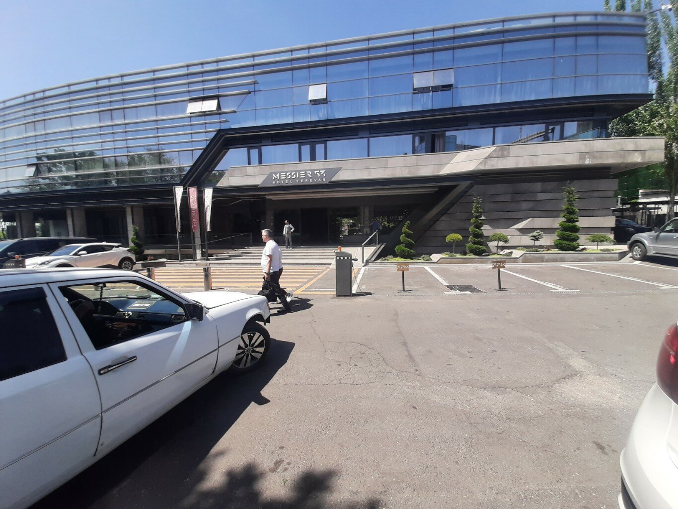 Фото Messier 53 Hotel Yerevan