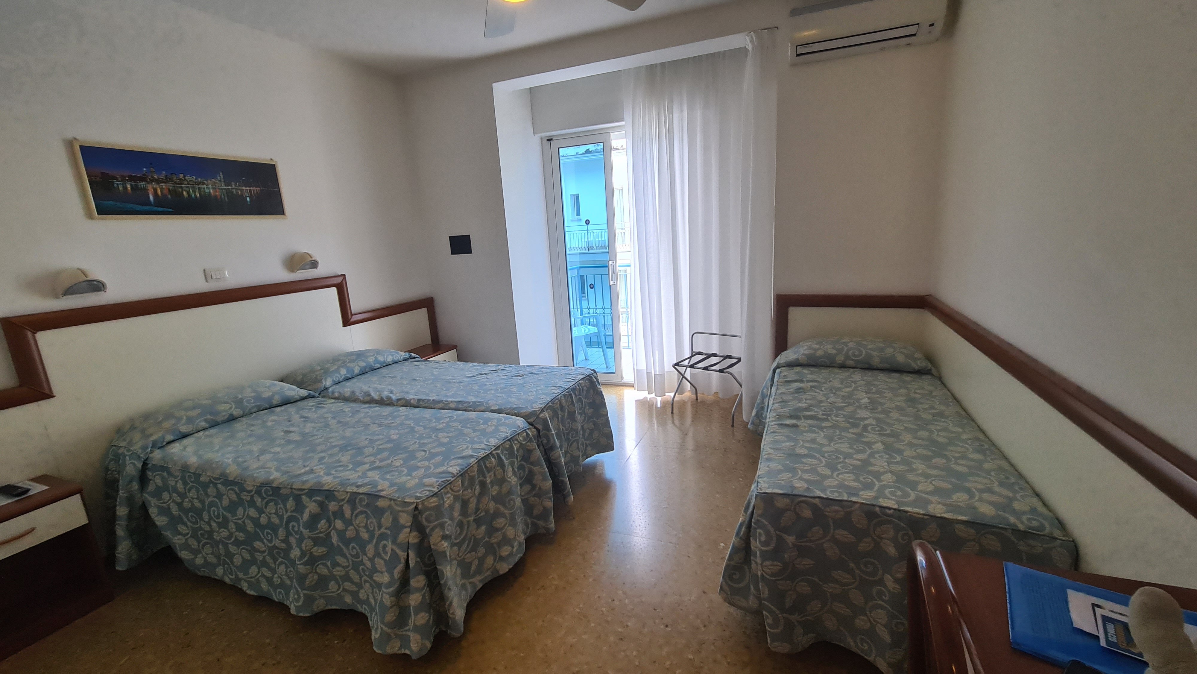 Фото Hotel Bolivar