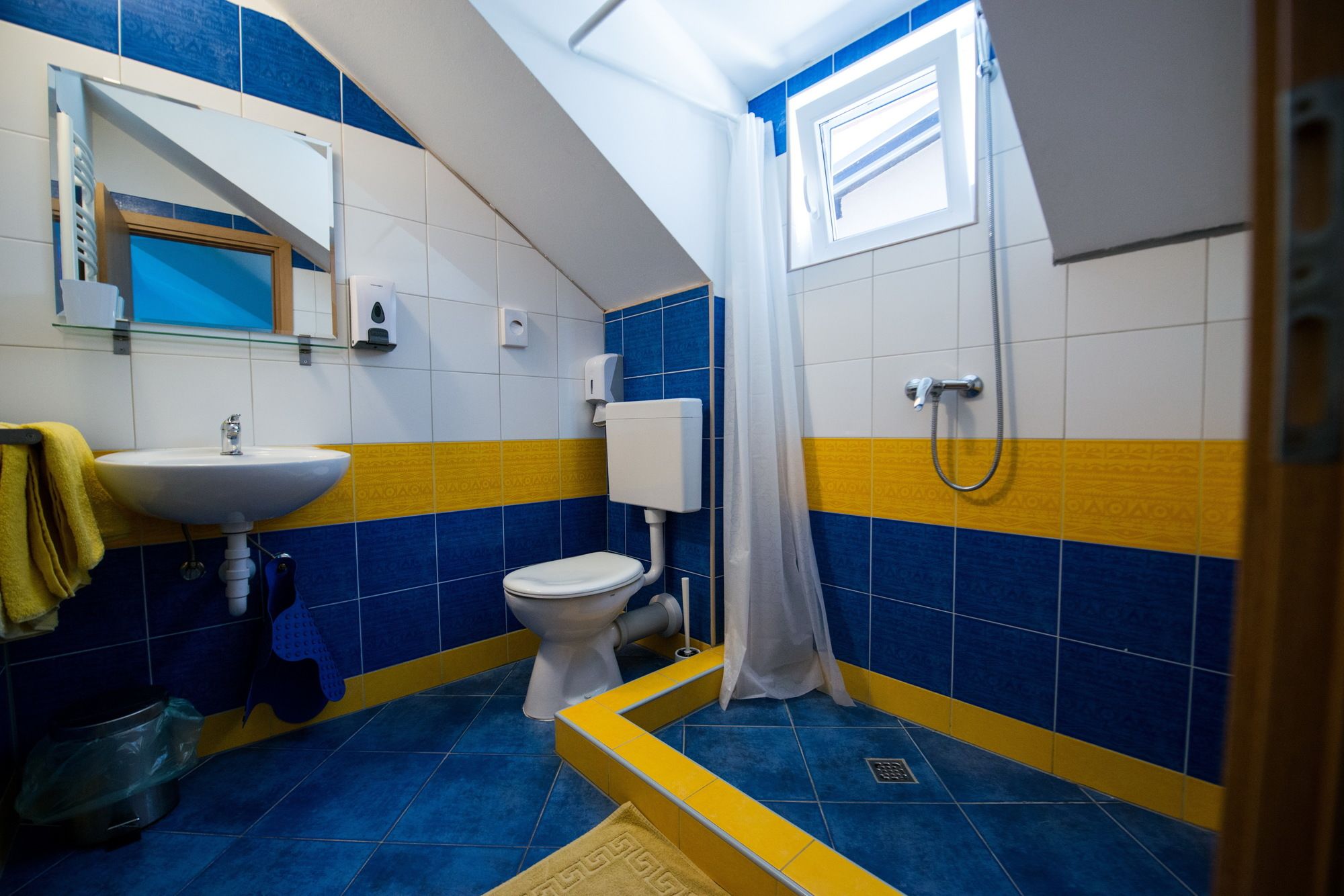 Фото Hotel & Hostel Zagreb