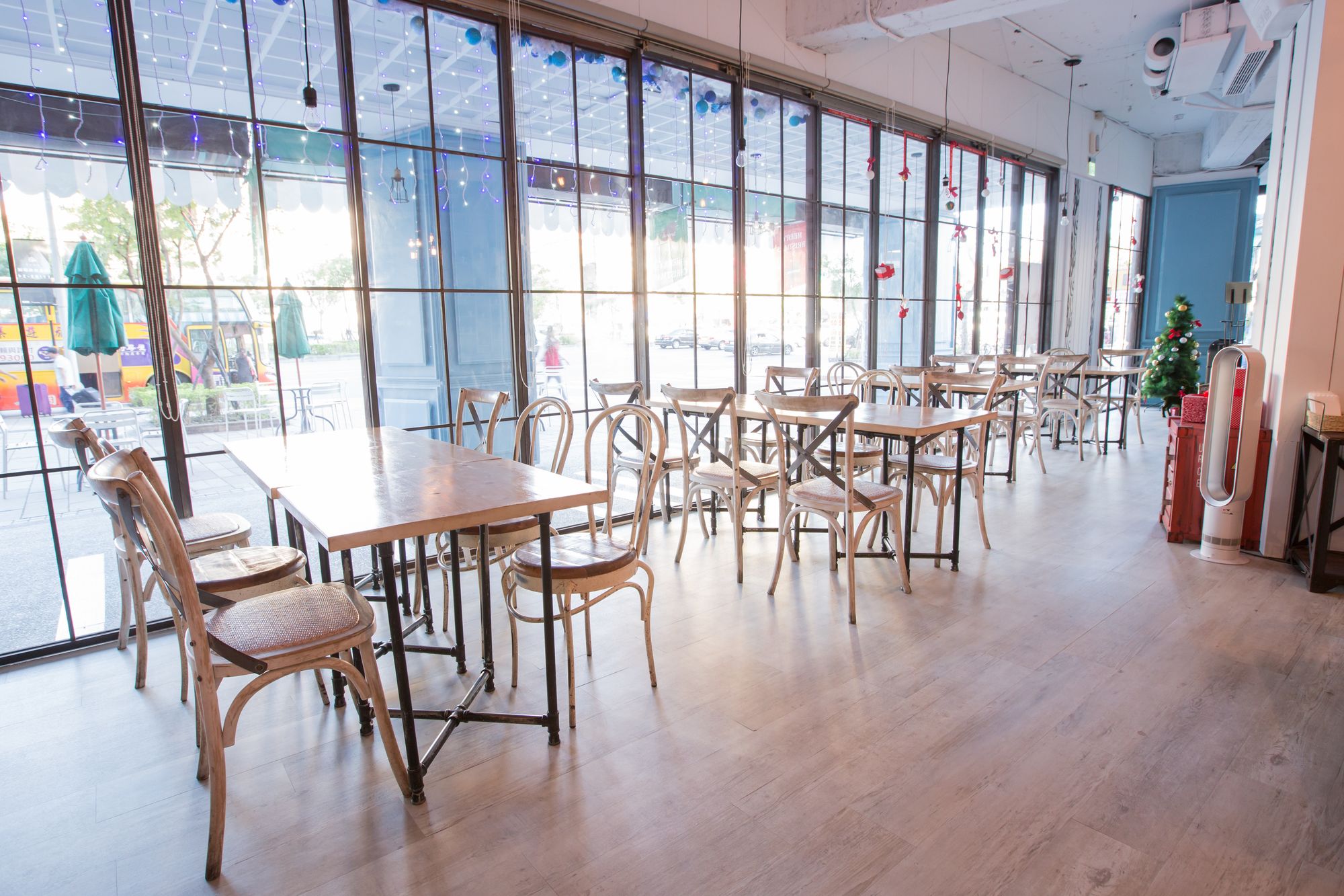 Фото Taipei Toy Hotel