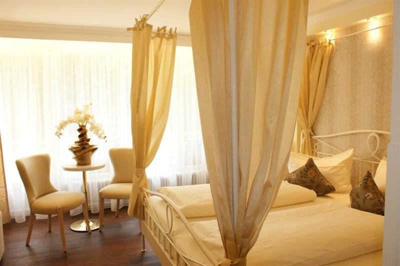 Фото Schlosskrone