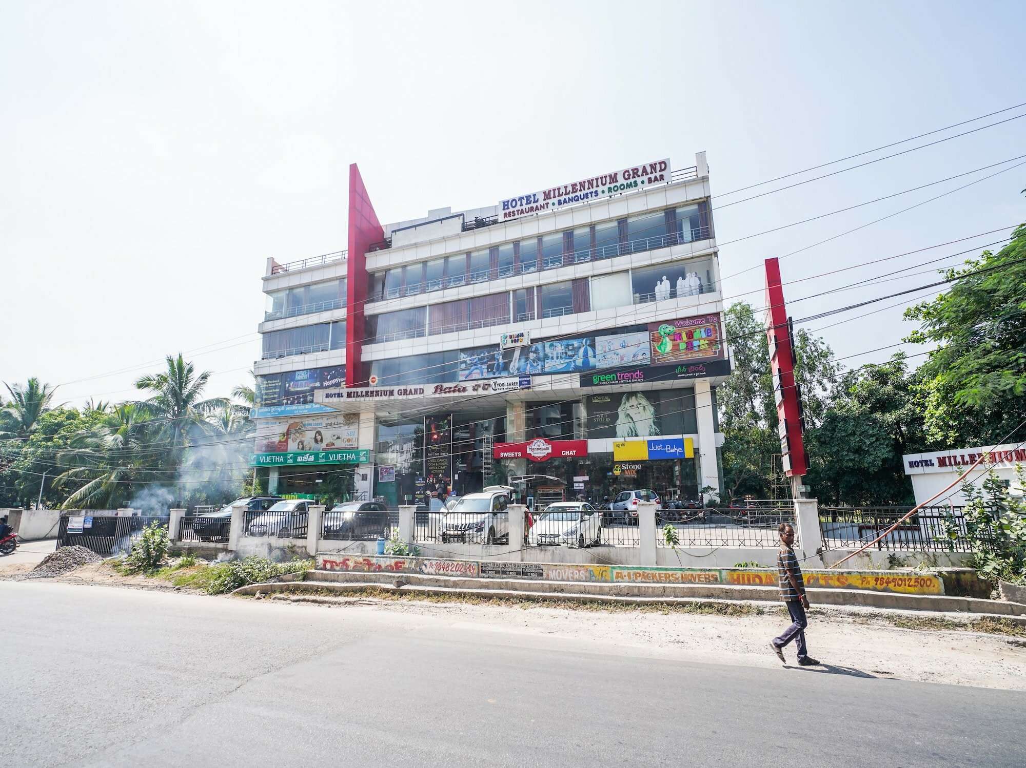 Фото Capital O 23502 Hotel Millennium Grand