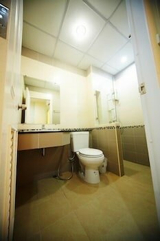 Фото Central place serviced apartment 1
