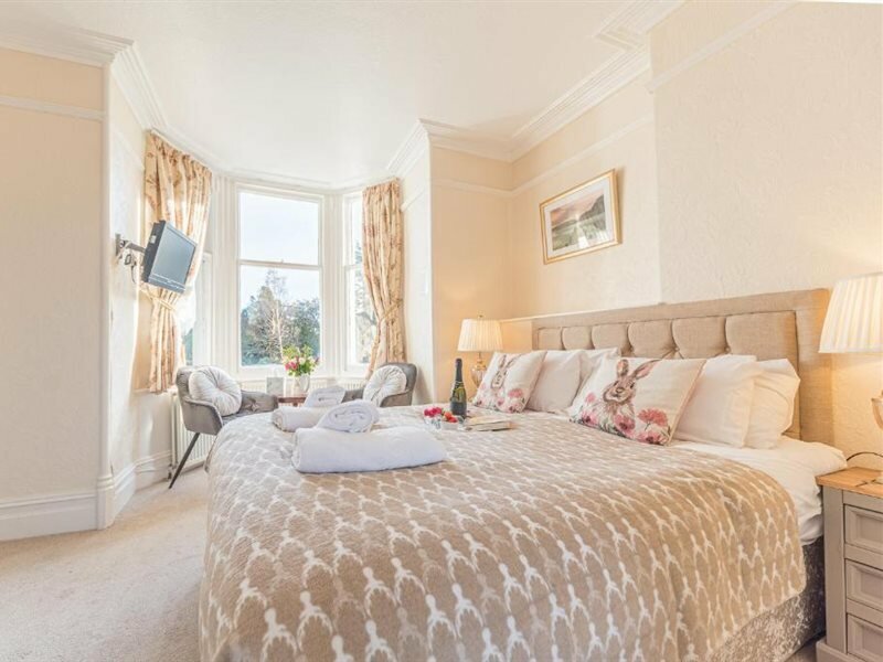 Фото Rayrigg Villa Guest House