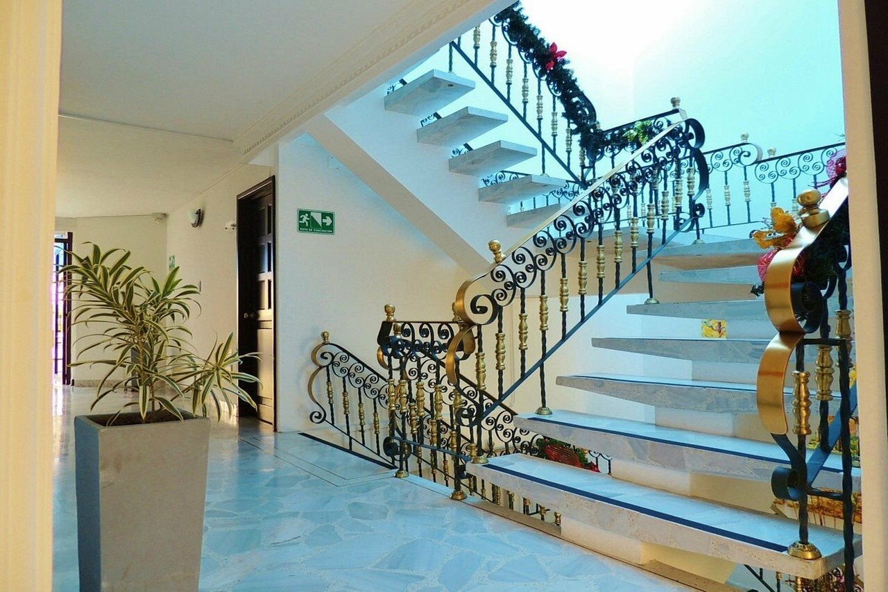 Фото Montes de la Castellana Hotel Boutique