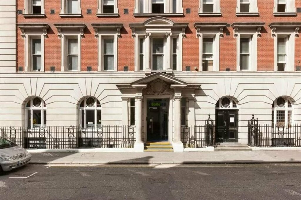 Hotel SoHostel, London, photo