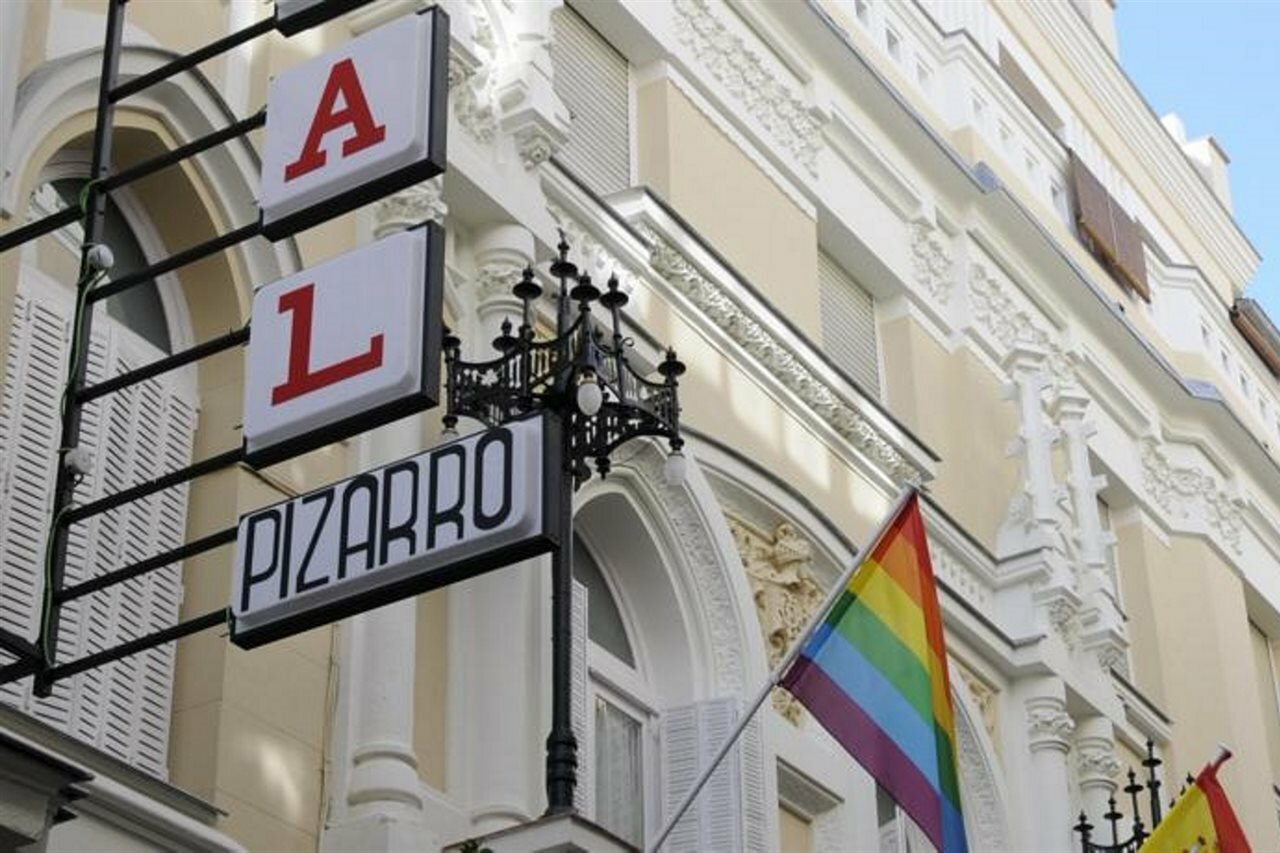 Фото Hostal Pizarro