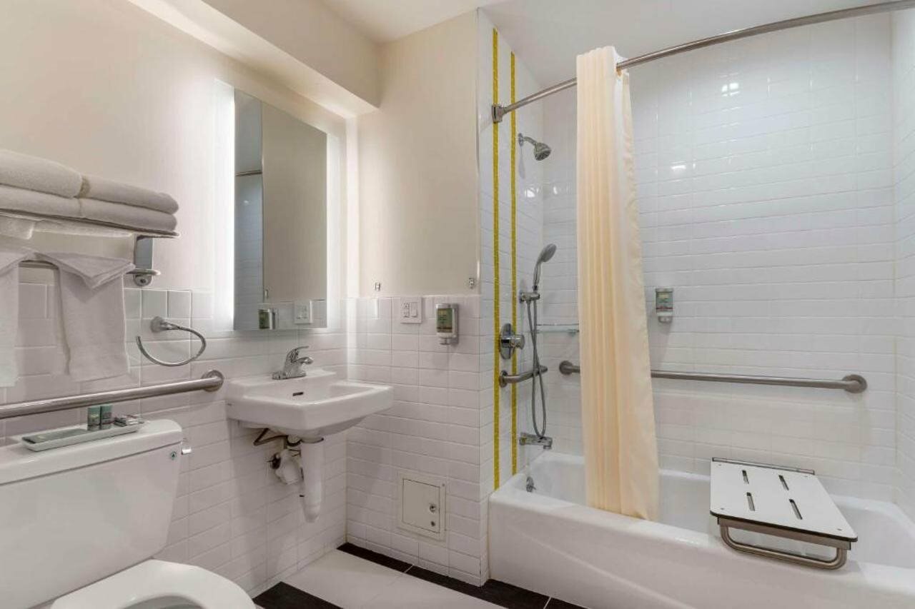 Фото Best Western Red Coach Inn