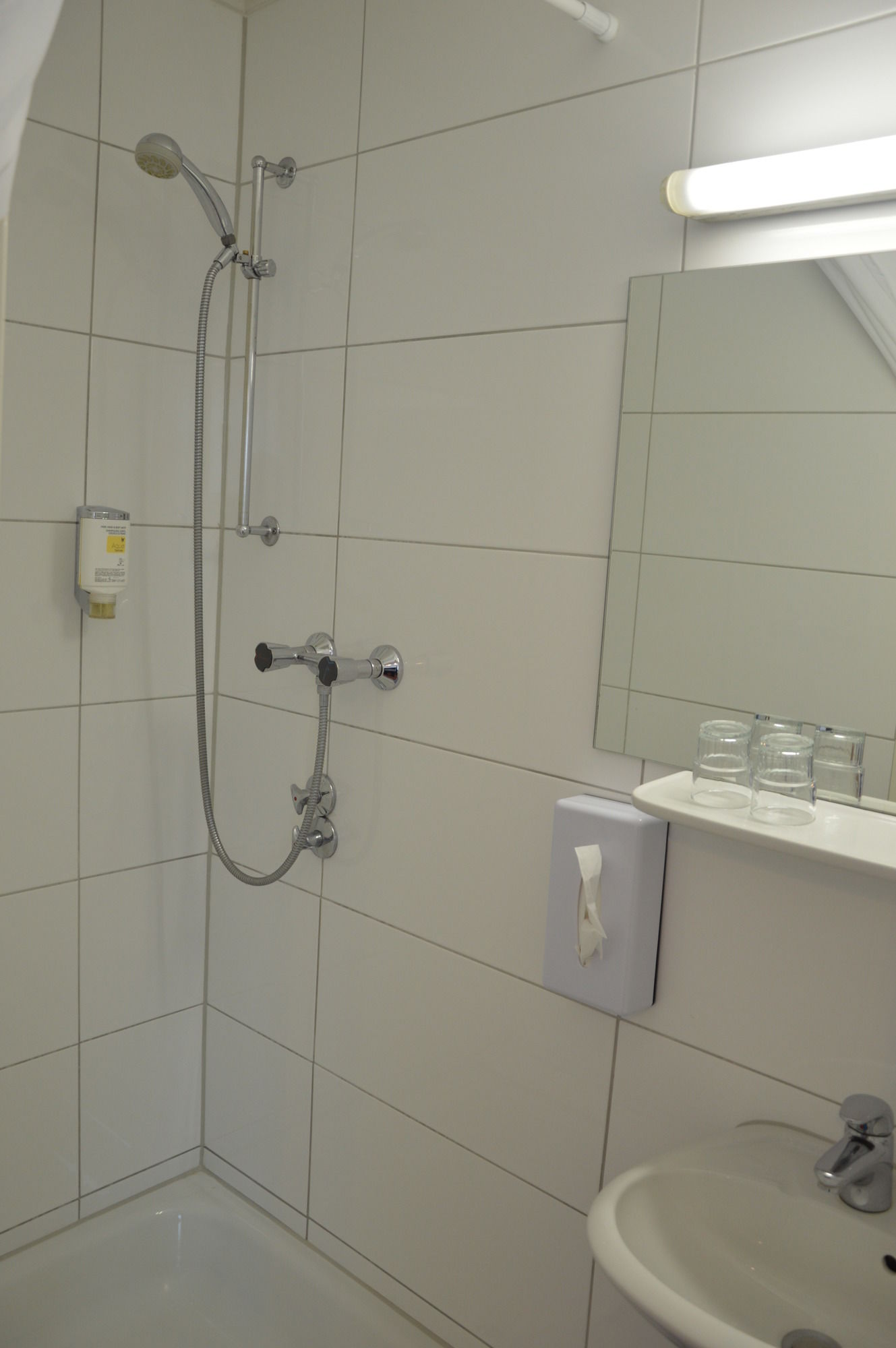 Фото Centrum Hotel Commerz am Bhf Hamburg Altona