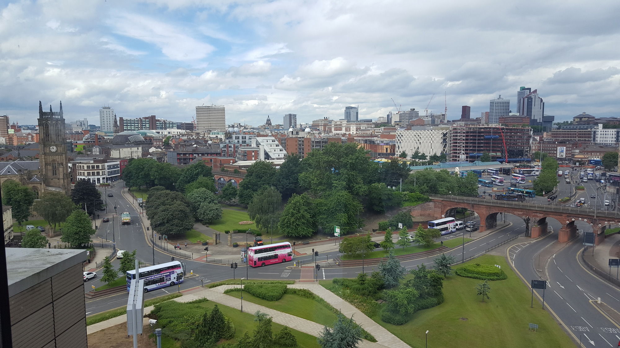 Фото Ibis budget Leeds Centre Crown Point Road