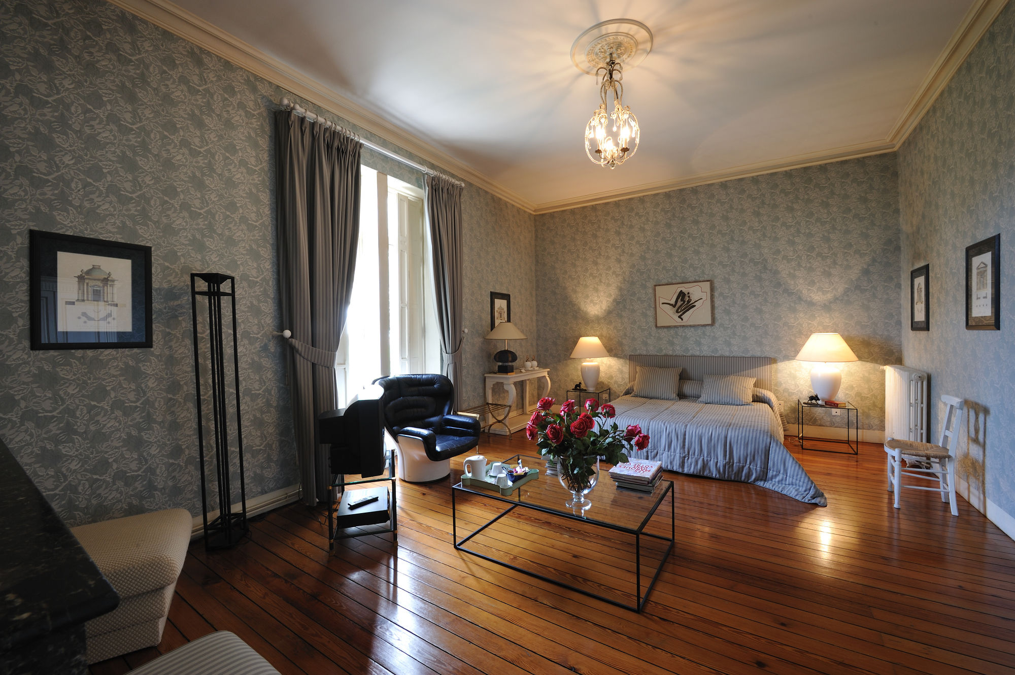 Фото Château Pape Clément - Bernard Magrez Luxury Wine Experience