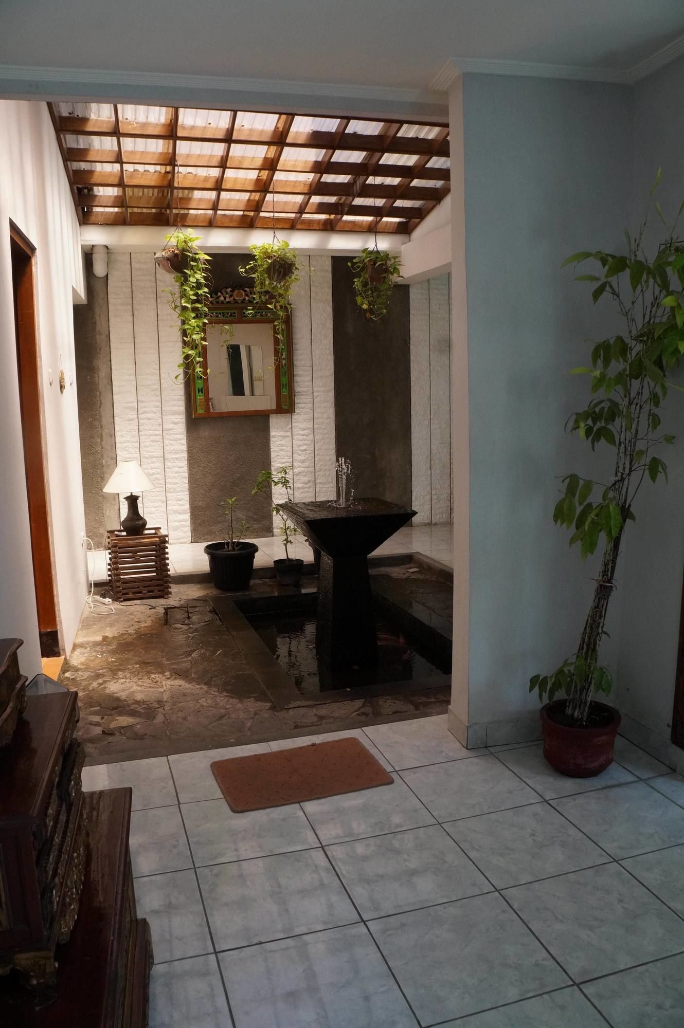 Фото Hotel Kirana