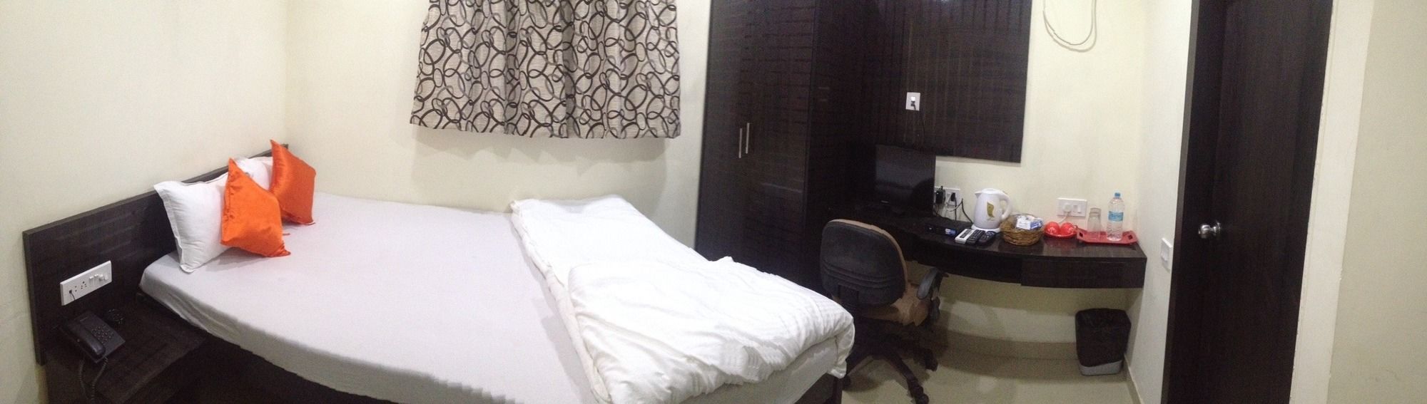 Фото Hotel Nest International