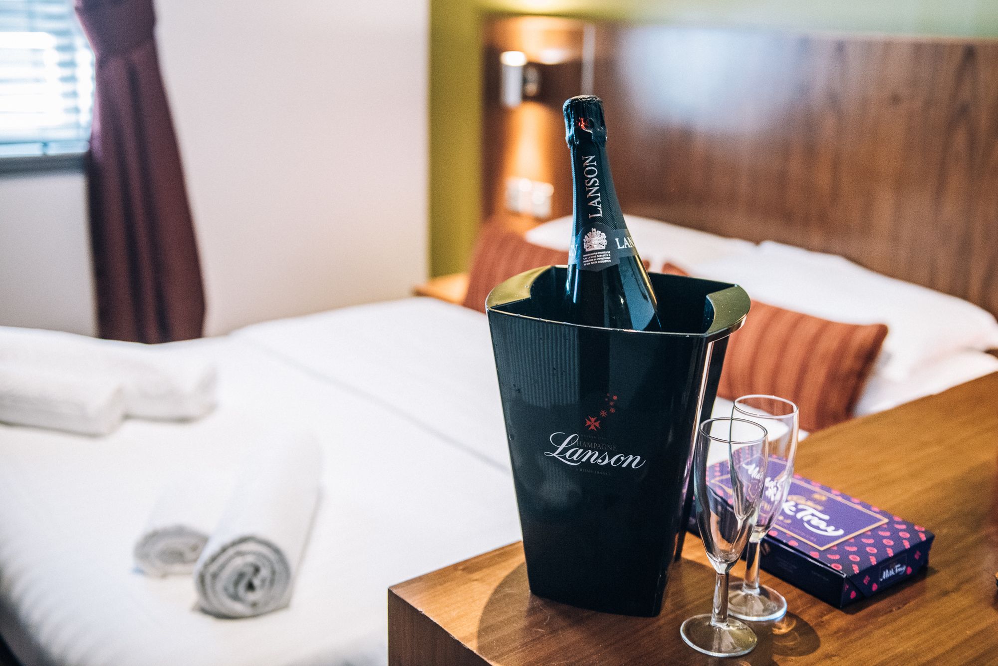 Фото The Commercial Hotel