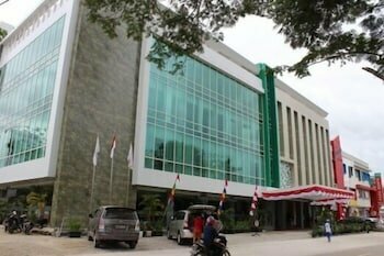 Гостиница Plaza Inn Kendari в Кендари