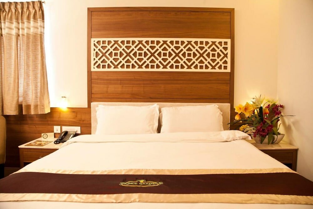 Фото Hotel Prince Gardens