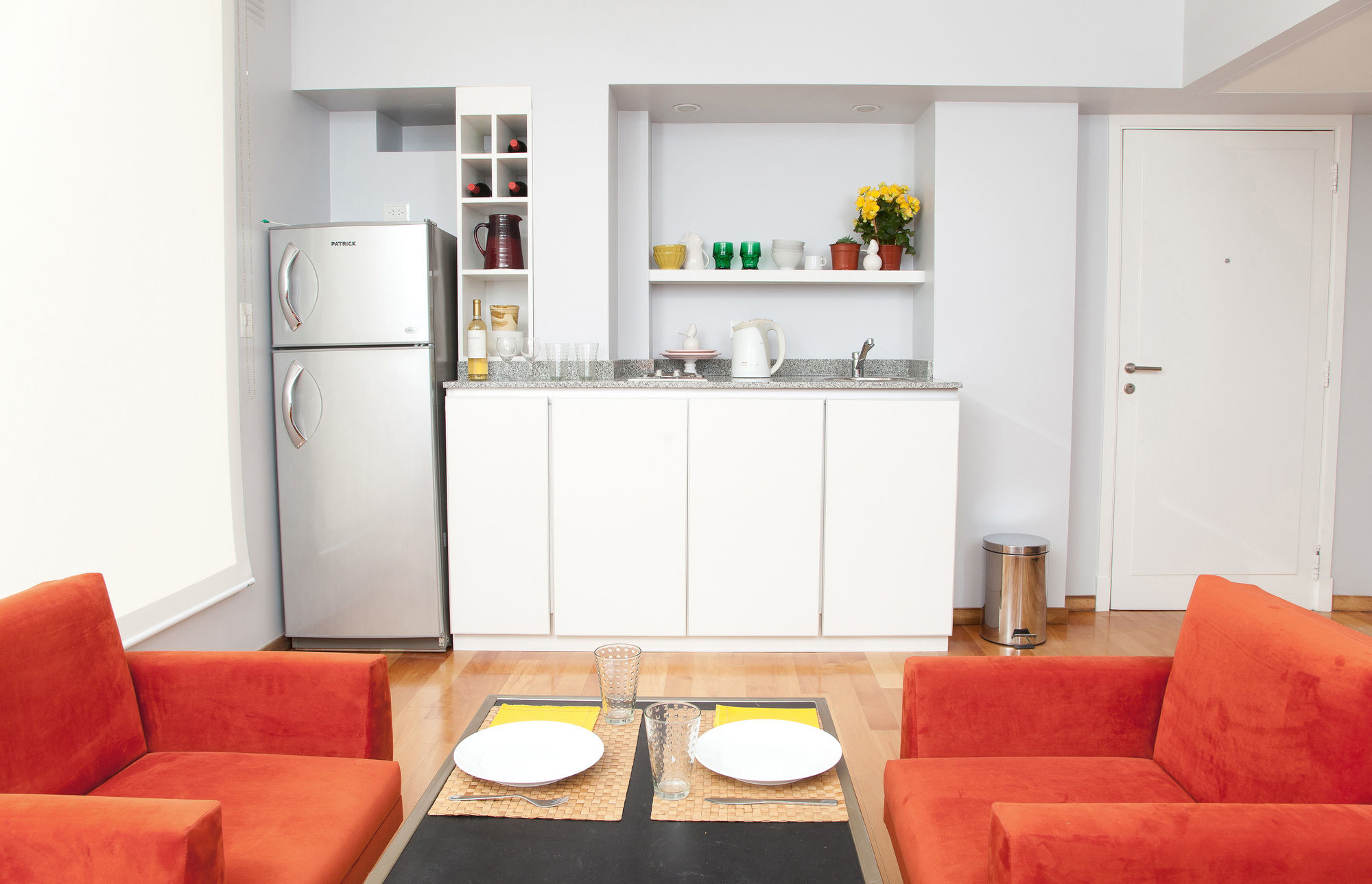 Фото Art Suites & Gallery