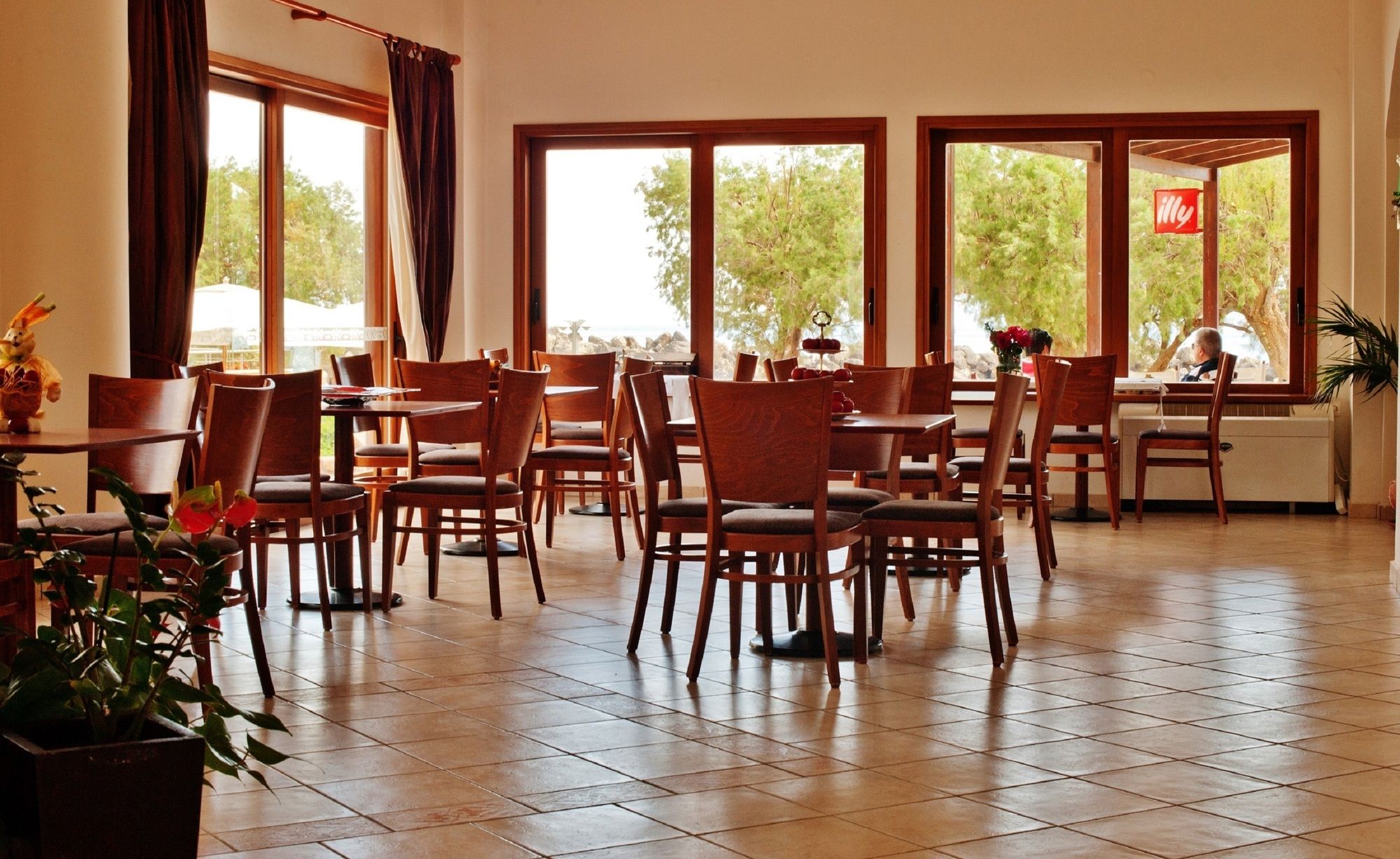 Фото Aphrodite Beach Hotel