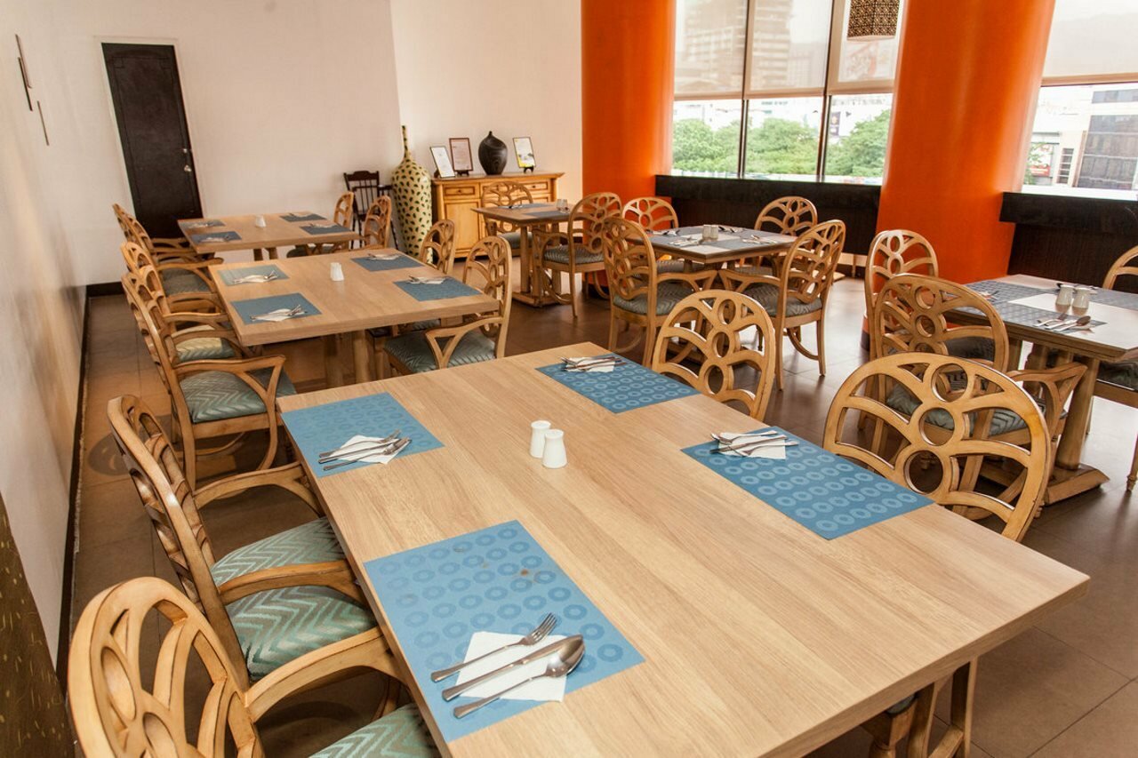 Фото Summit Circle Cebu