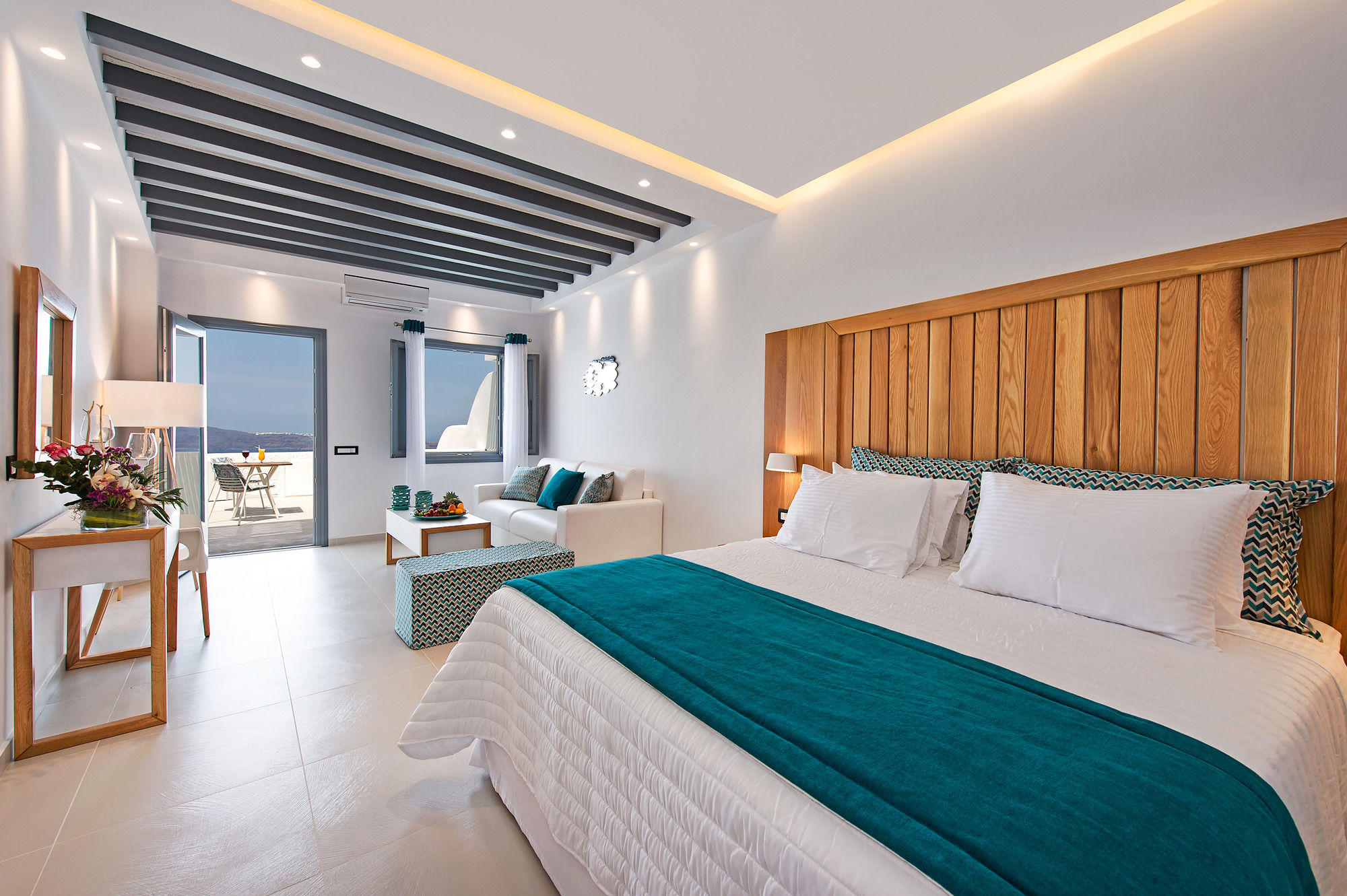 Фото Aura Suites