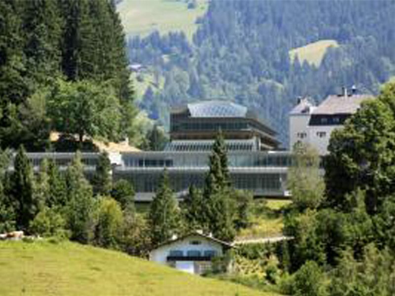 Фото Lebenberg Schlosshotel-Kitzbühel