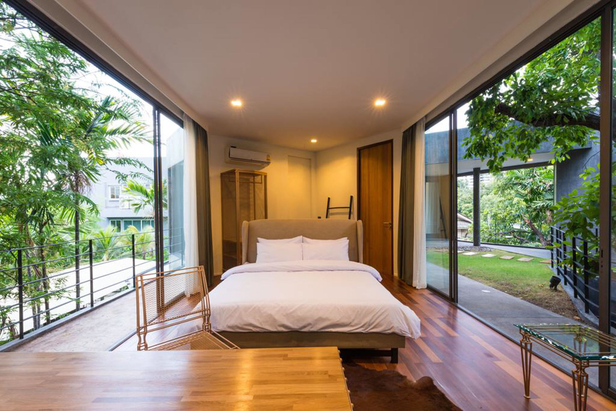 Фото House of Grey