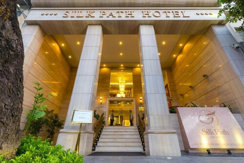 Внешний вид отеля Silk Path Hotel Hanoi в Ханом, фото 3