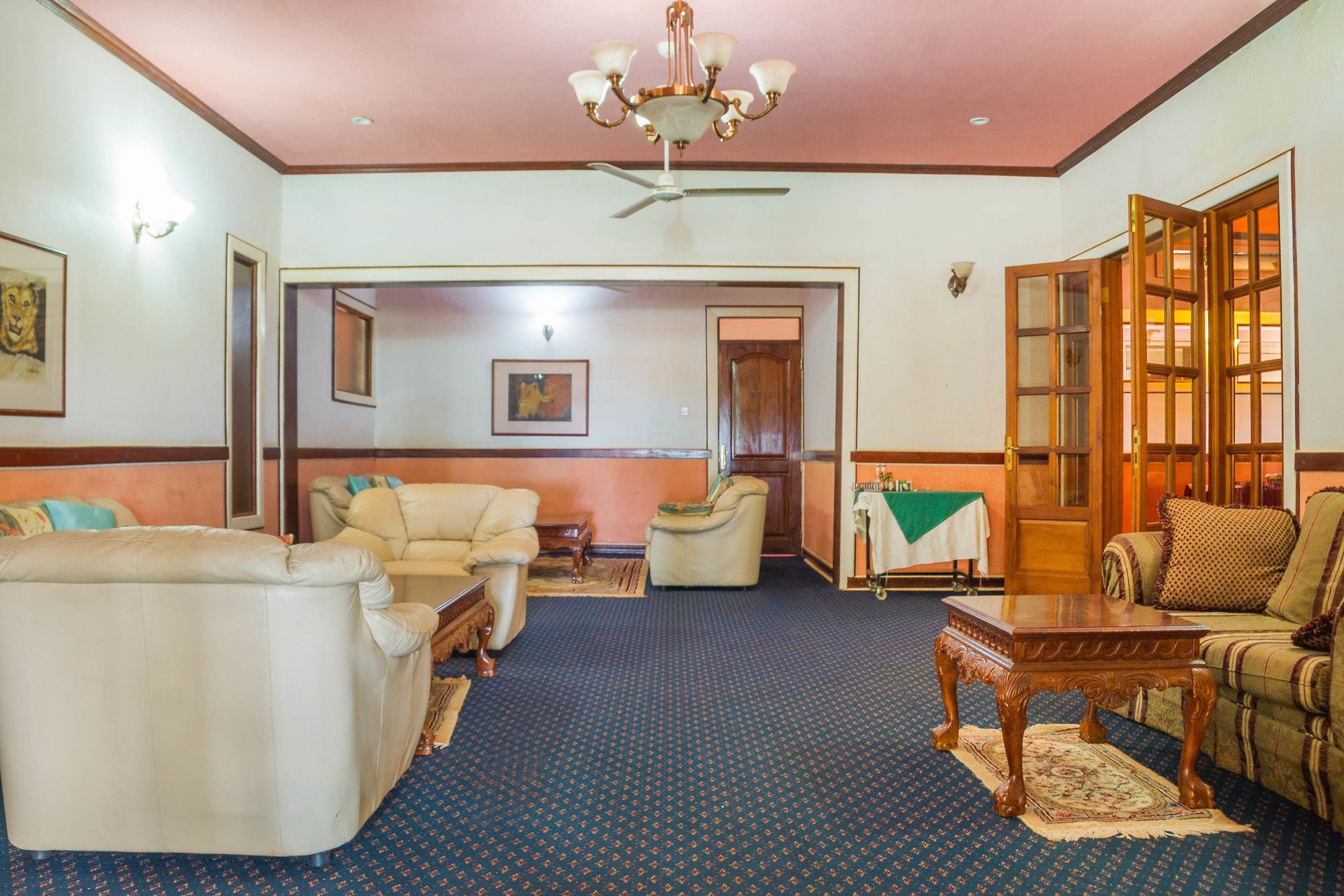 Фото Islet Hotel