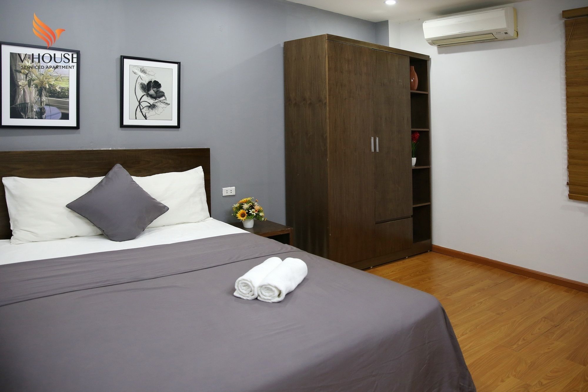 Фото V-house 1 Serviced Apartment