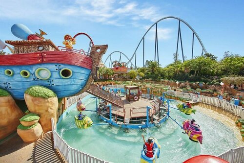 Внешний вид отеля PortAventura Hotel Lucy’s Mansion - Theme Park Tickets Included в Вила-Секе, фото 2