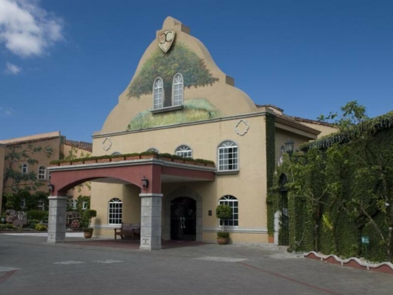 Фото отеля 2