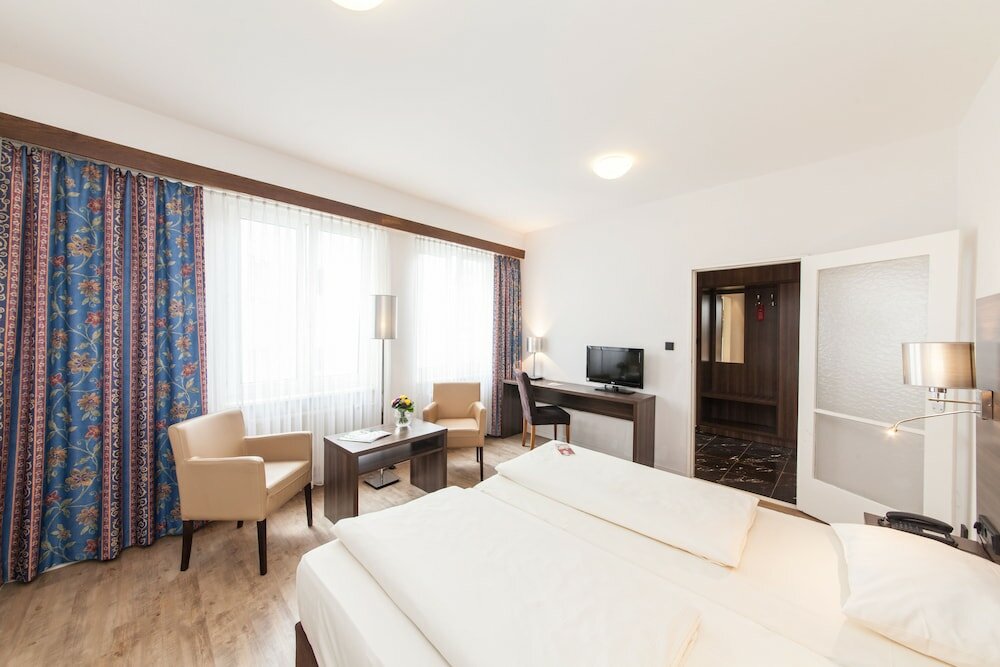 Фото Novum Hotel Continental Frankfurt