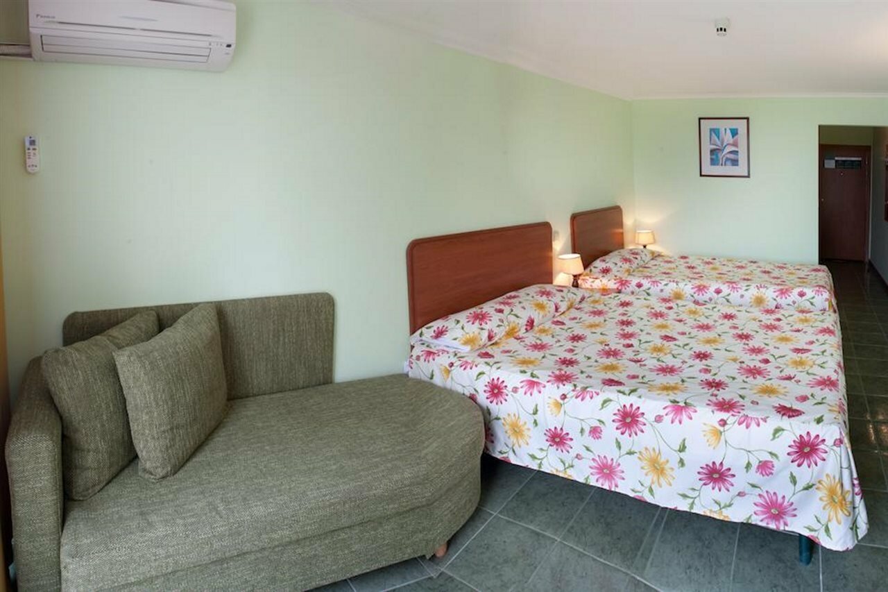 Фото Hotel Malibu