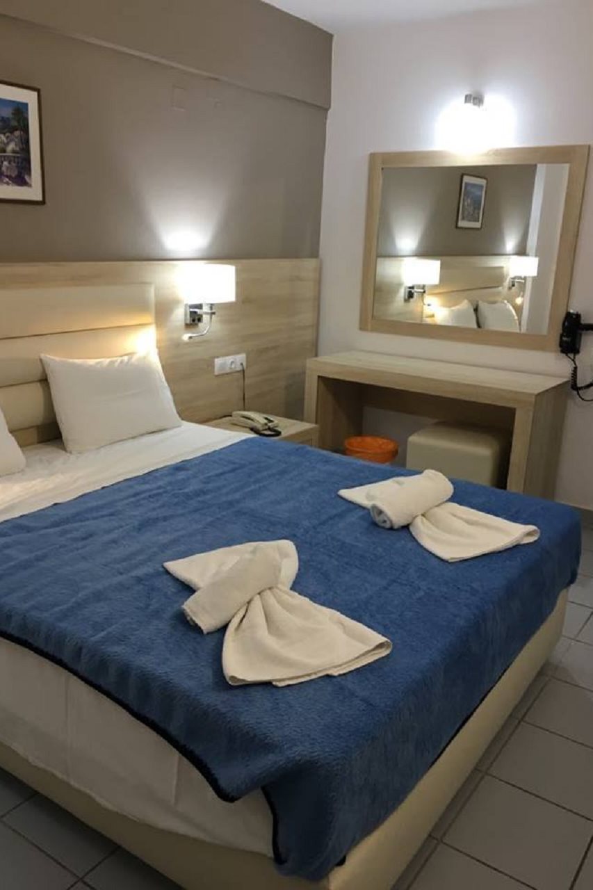 Фото Acropolis Apartments