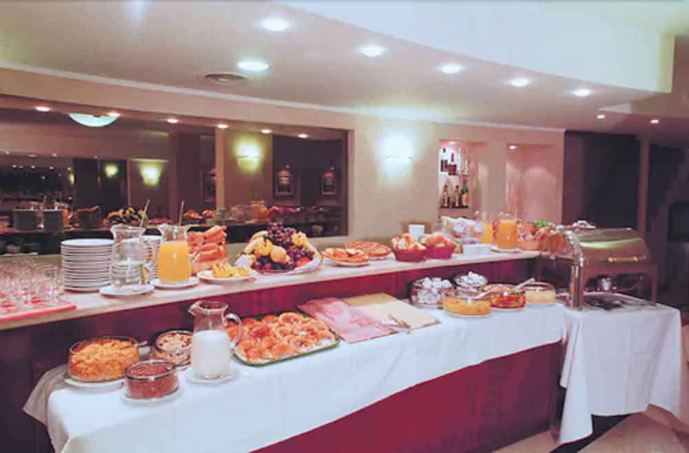 Фото Gran Hotel Buenos Aires