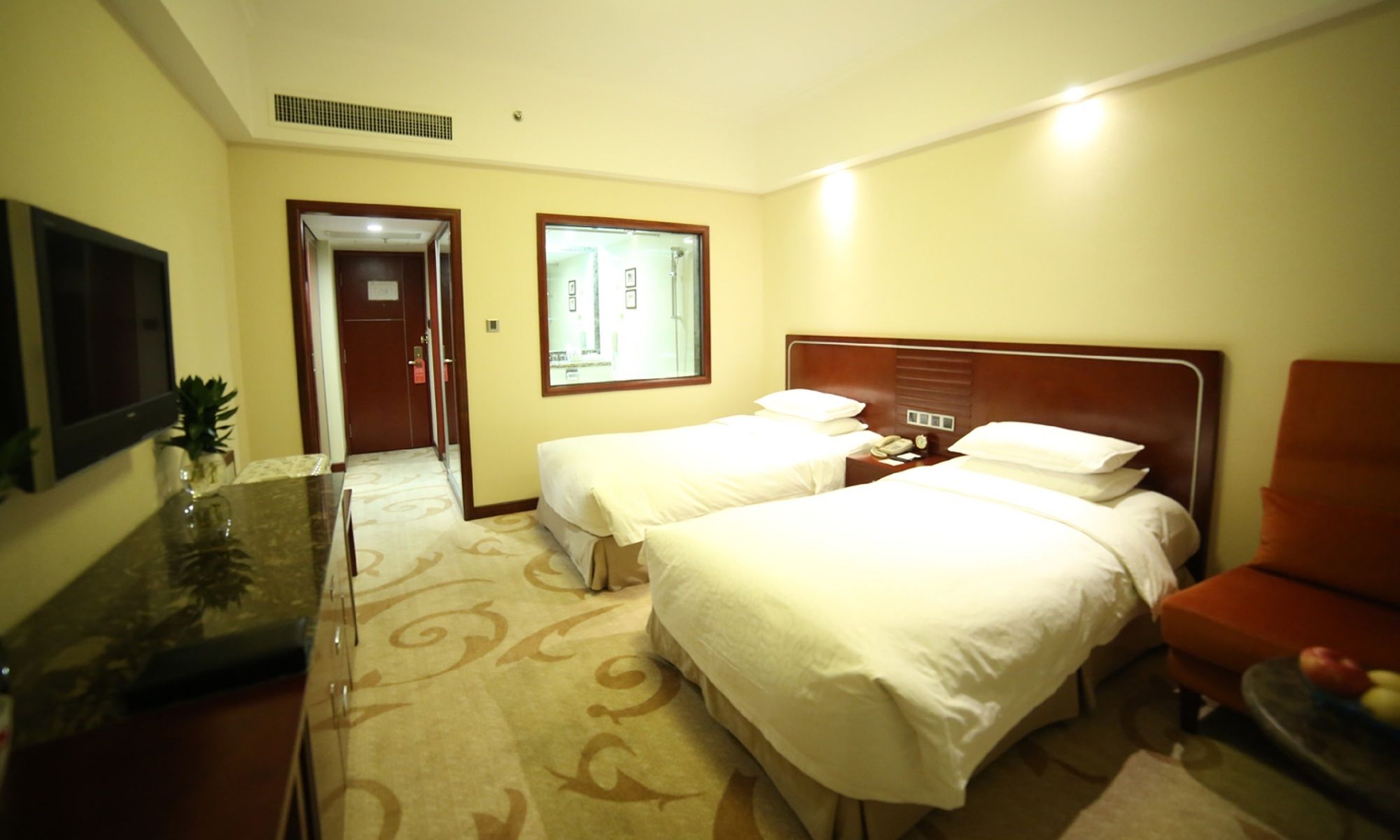 Фото Dalian Kerren Hotel