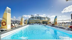 Гостиница Отель Bull Reina Isabel & SPA