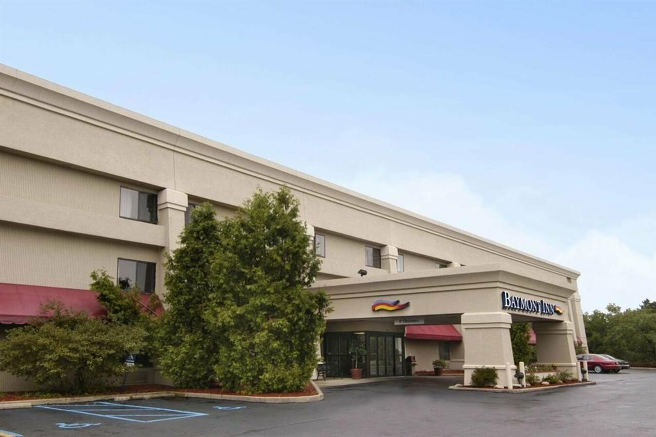 Фото Baymont by Wyndham Battle Creek/I-94